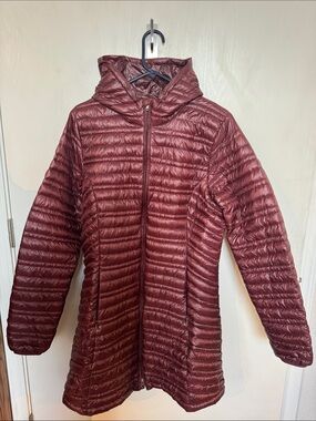 Patagonia Fiona Ultra Light Women’s Down Parka Burgundy XL